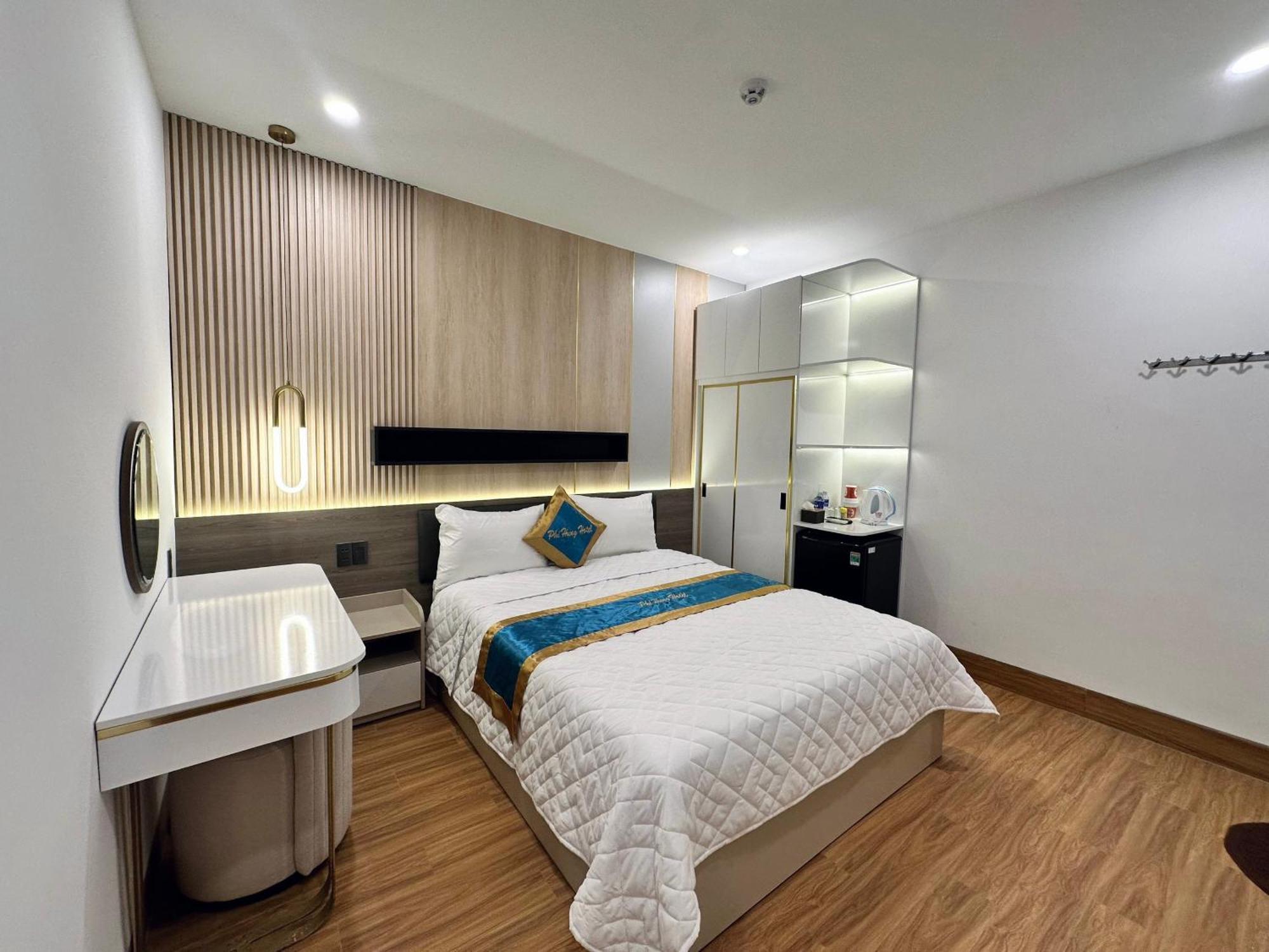 Hotel Phi Hung Tam Ky Exterior photo