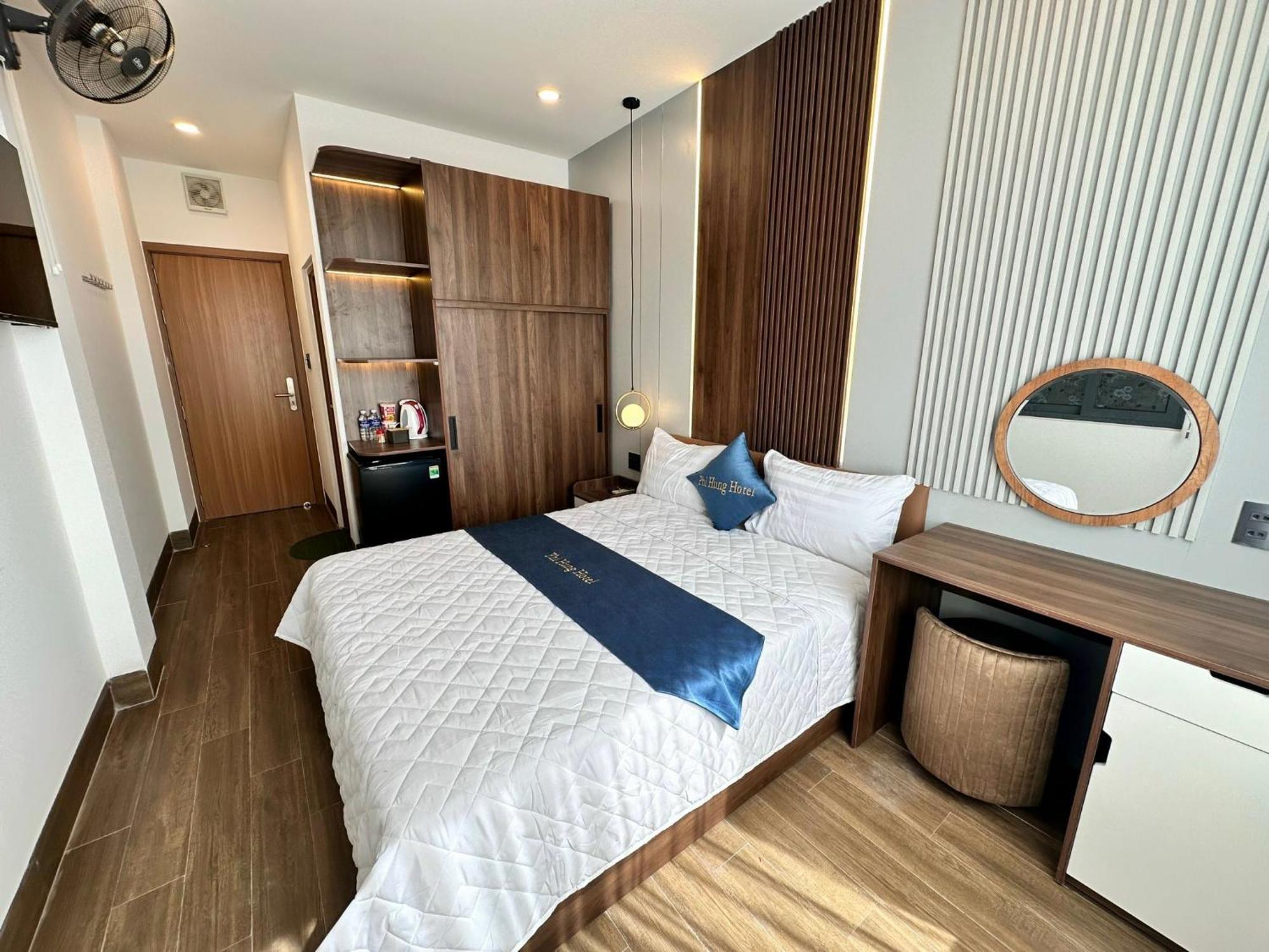 Hotel Phi Hung Tam Ky Exterior photo